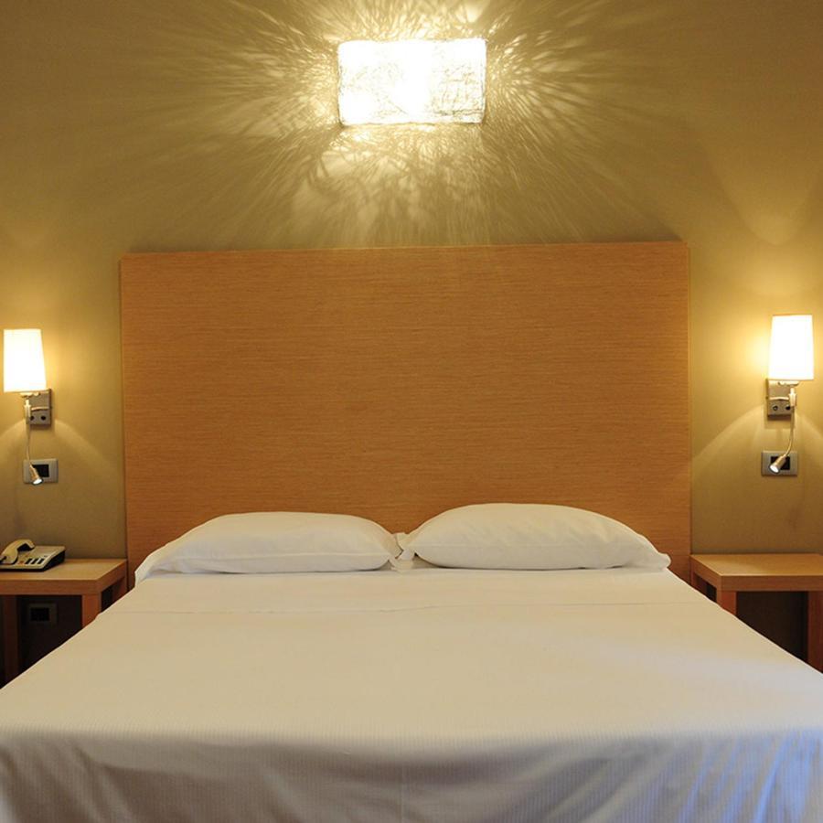 Atlantic Park Hotel Fiuggi Esterno foto
